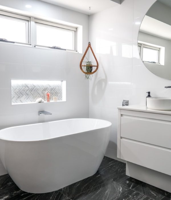 Bathroom Renovation Arundel 803 (Custom)